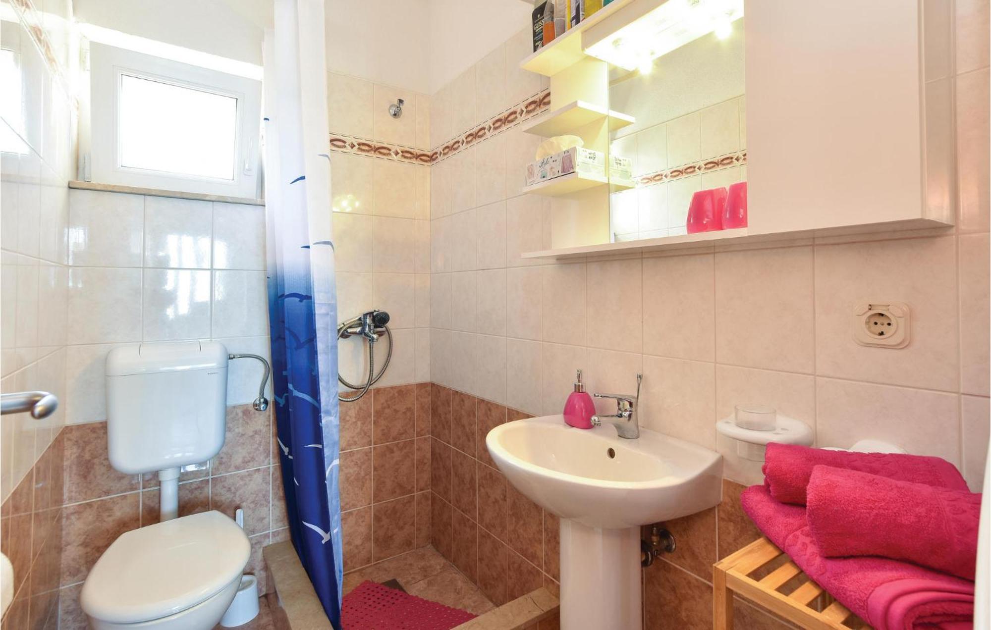 Pet Friendly Home In Postira With Wifi Ngoại thất bức ảnh