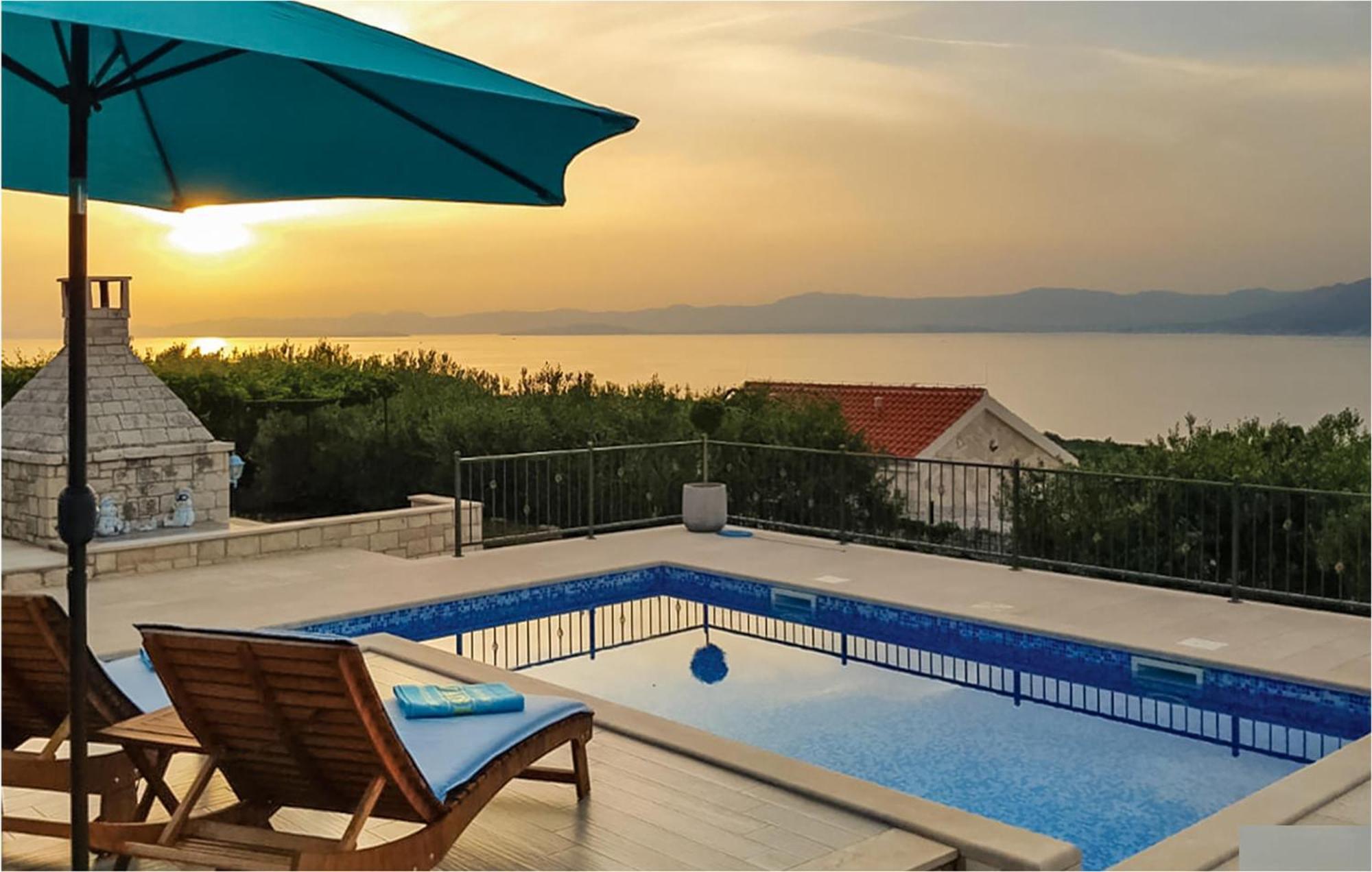 Pet Friendly Home In Postira With Wifi Ngoại thất bức ảnh